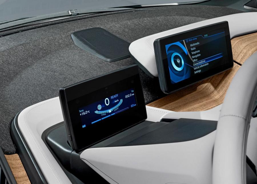  BMW i3 2014 года  (фото 140 из 240)